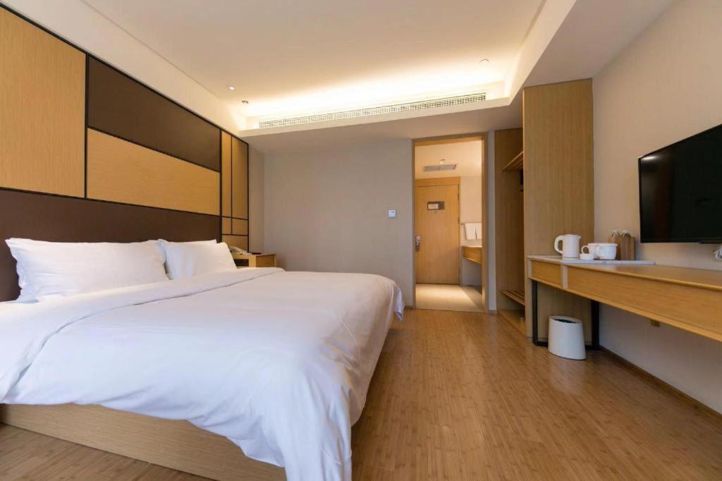 Ji Hotel Chengdu Global Center Exterior photo